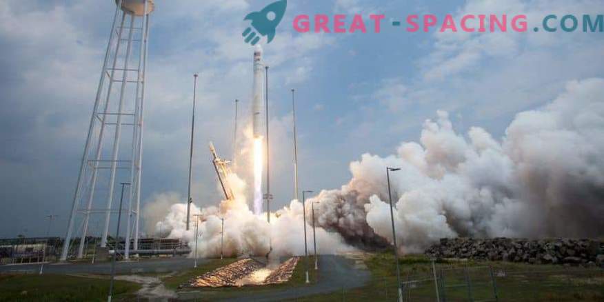 Във вторник стартира ракета за товари до космическата станция