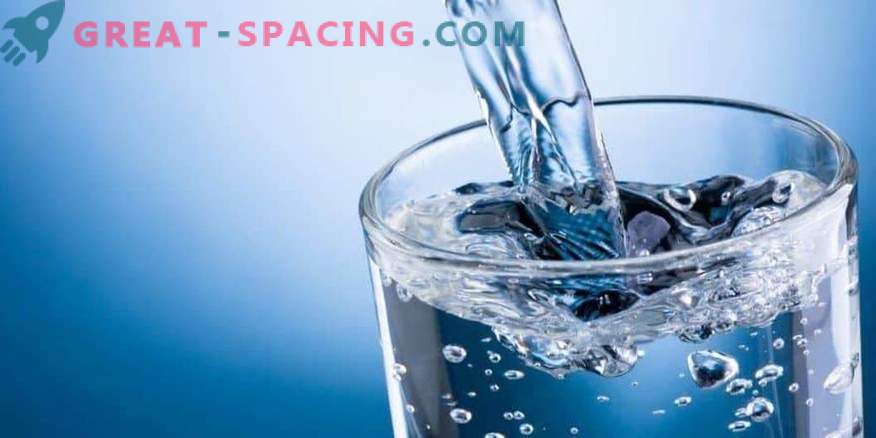 Бърза и качествена доставка на питейна вода