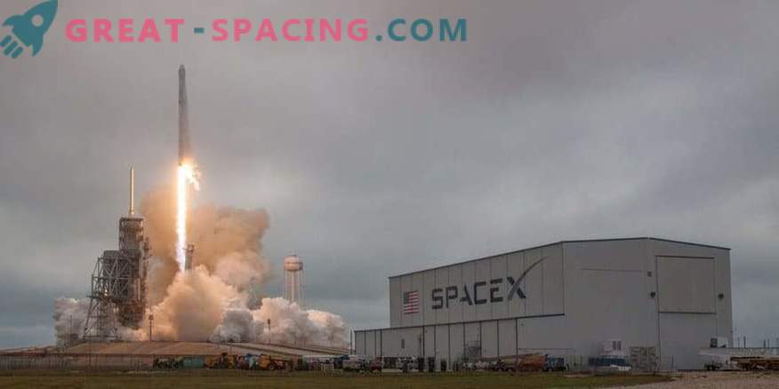 SpaceX върна историческия обект на НАСА в бизнеса