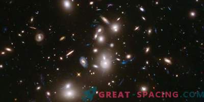 Учените коригираха модела на образуване на галактики и звездни купове