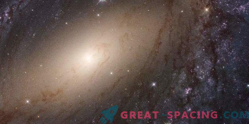 Учените са публикували пълен преглед на UV светлината на близките галактики