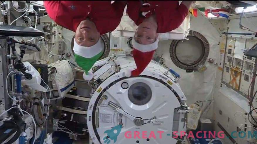 Коледа в орбита! Космическата станция беше изпълнена с празнична атмосфера