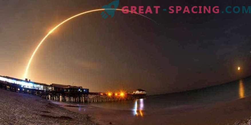 SpaceX пуска комуникационен сателит