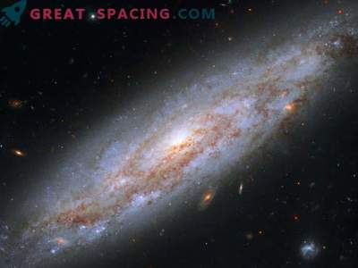 Галактиката искри с космически маяци