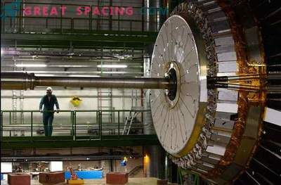 Der weltweit größte Teilchenbeschleuniger schlägt den Weltrekord.