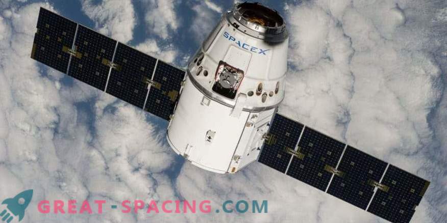 SpaceX ship return