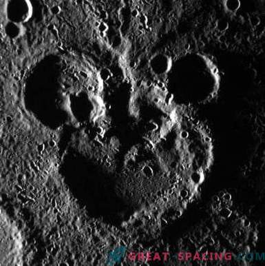 Помогнете на НАСА да назоват кратерите на Меркурий