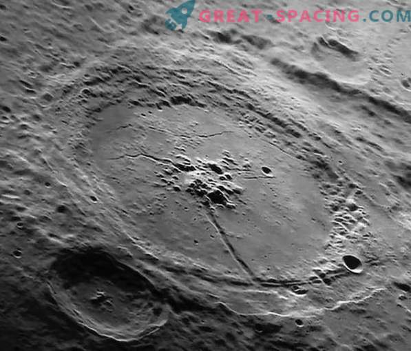 Брояч на кратери: можете да помогнете за картографиране на повърхността на луната