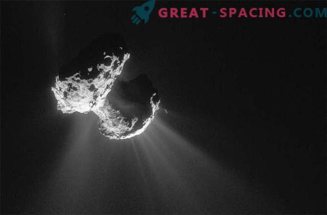 Учените са открили гигантски фунии на кометата Чурюмов / Герасименко
