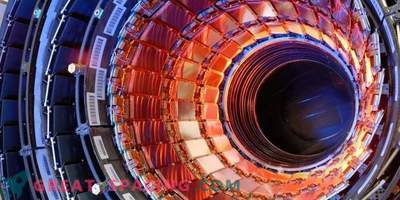 Големият адронен коллайдер може да проникне в друго измерение