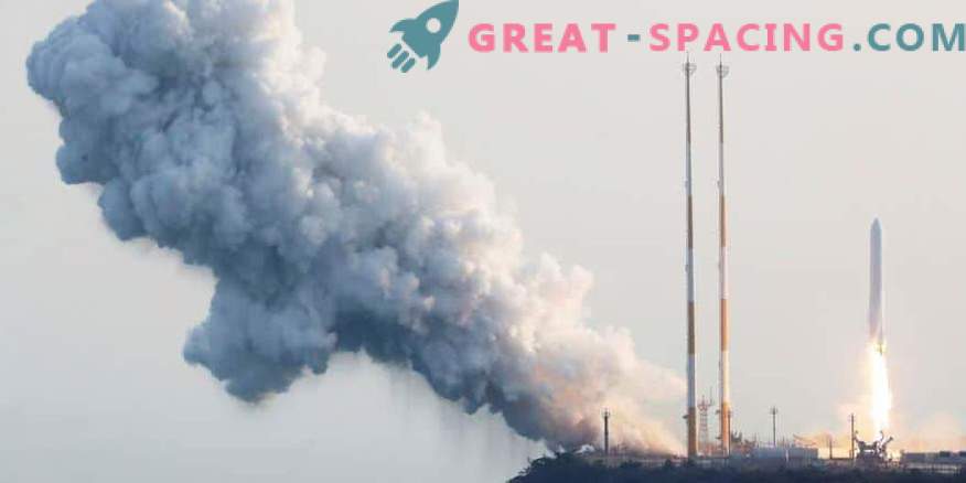 Успешно тестване на южнокорейския ракетни двигатели