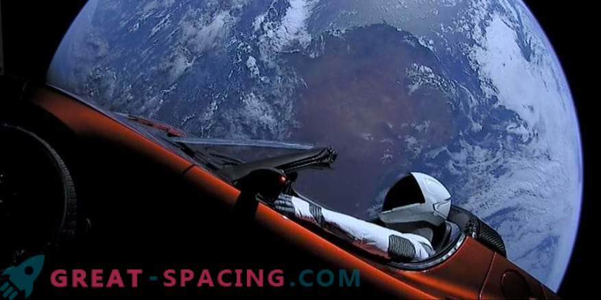 Защо Илон Муск пусна Тесла в космоса