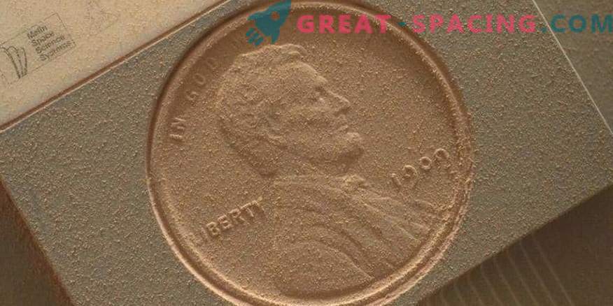 Монетата, освободена от марсианския вятър, подкрепя надеждата за възстановяване на ровера