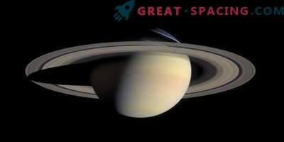 Мистериозна формация в магнитното поле на Сатурн