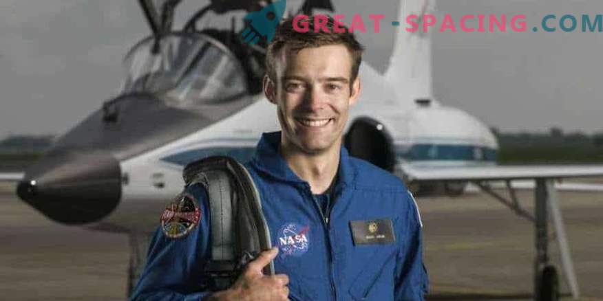 За първи път от 50 години астронавт се отказва от обучението наполовина