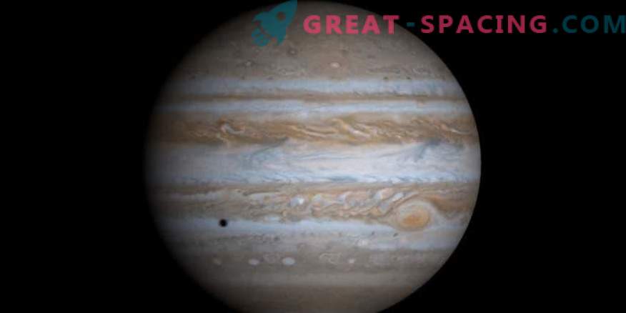 Намерени са 10 нови спътника близо до Юпитер! Как успяха да се скрият?