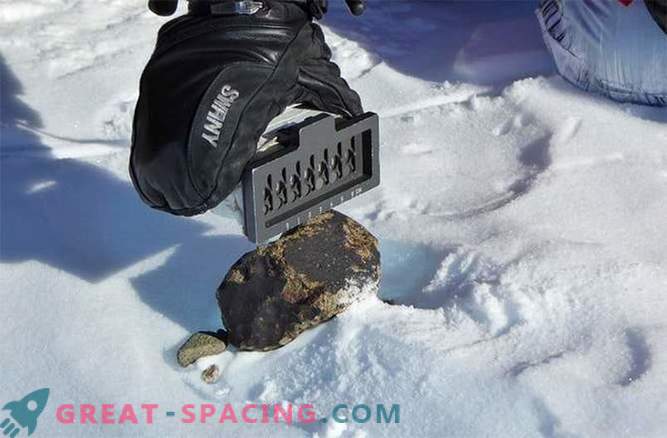Ловът за екстремни метеорити дава на космоса подсказки: Снимки
