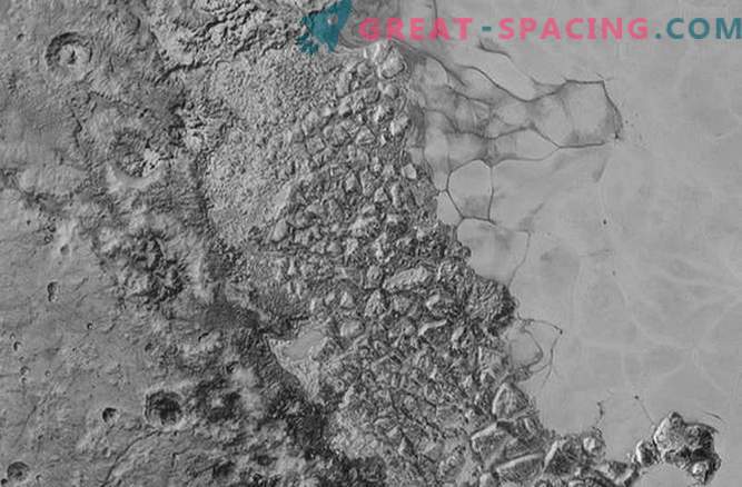 Красив сложен свят на Плутон в новите снимки