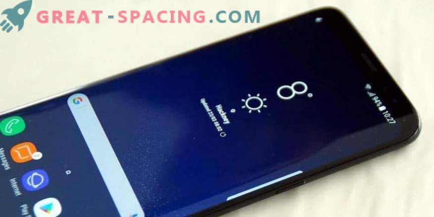 Pametni telefon Galaxy A5 (2018) se je pojavil na uradni spletni strani.