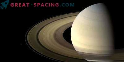 Нови снимки на Марс и Сатурн от Хъбъл