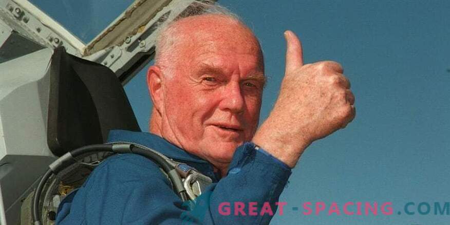 Американски герой и астронавт Джон Глен умря