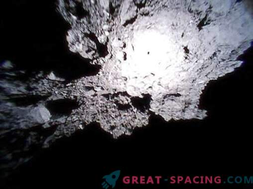 Ryugu астероидна скалиста повърхност в преглед на японските ровери